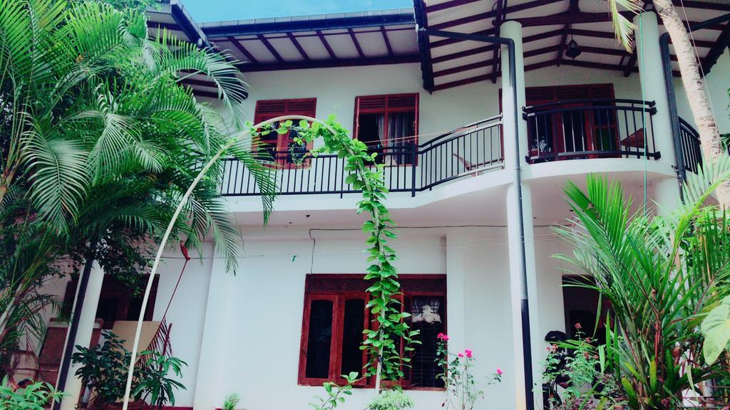 Mount Nature Villa هيكادوفا المظهر الخارجي الصورة