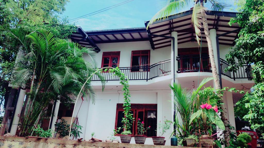 Mount Nature Villa هيكادوفا الغرفة الصورة